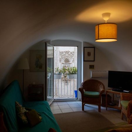 Casa Marisa Apartment โมโนโปลี ภายนอก รูปภาพ