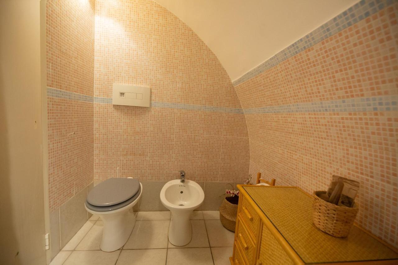 Casa Marisa Apartment โมโนโปลี ภายนอก รูปภาพ
