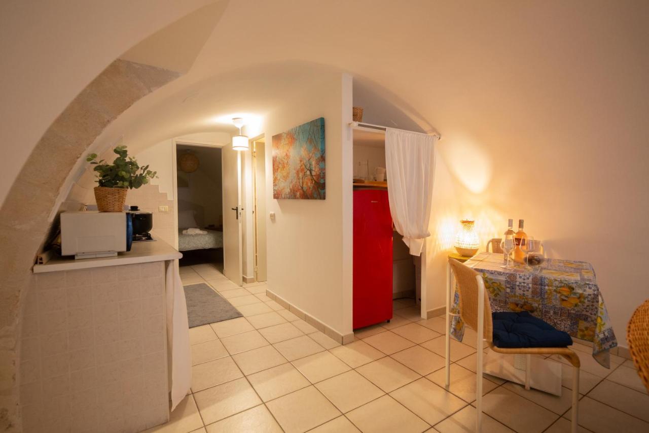 Casa Marisa Apartment โมโนโปลี ภายนอก รูปภาพ